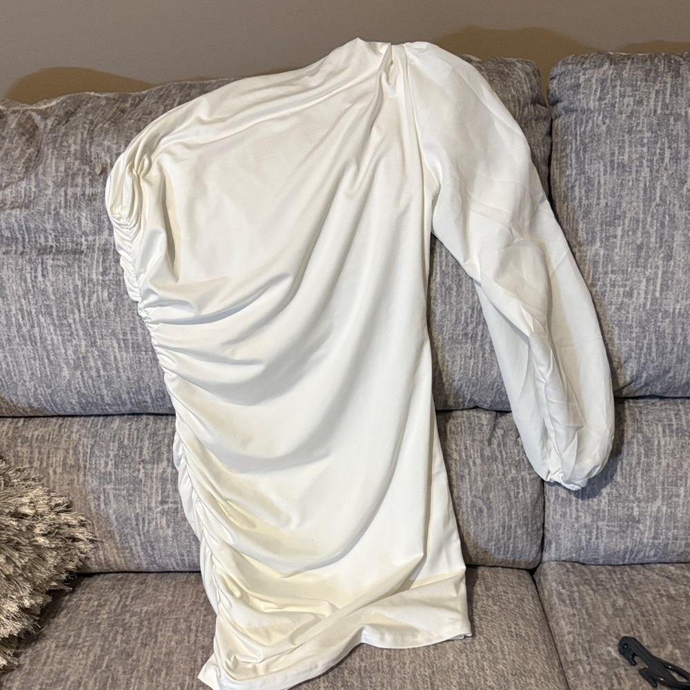 White stretchy dress